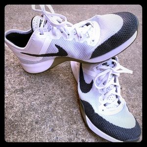 Nike Zoom Dynamic Size 8